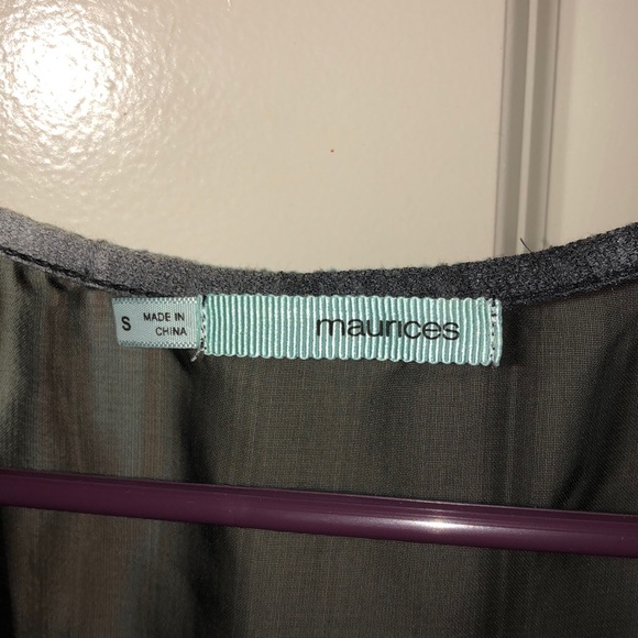 Top - Picture 2 of 3